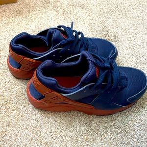 Nike huarache shoes